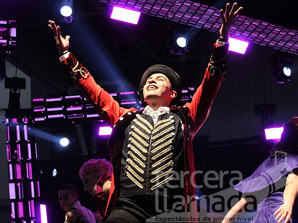 Show El Gran Showman en evento social